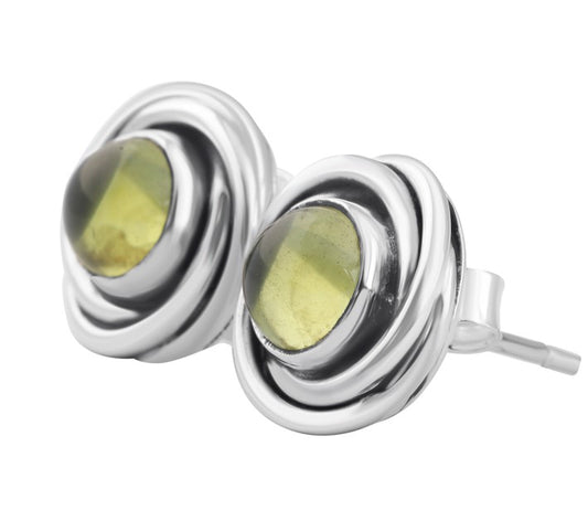 The Fascinating History and Meaning Behind Gemstones