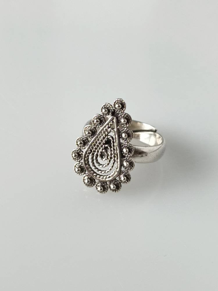 oxidized silver ring, vintage silver ring, drop shaped ring, antique style silver ring, drop shaped silver ring, bohemian ring, Australia, Zorbajewellers