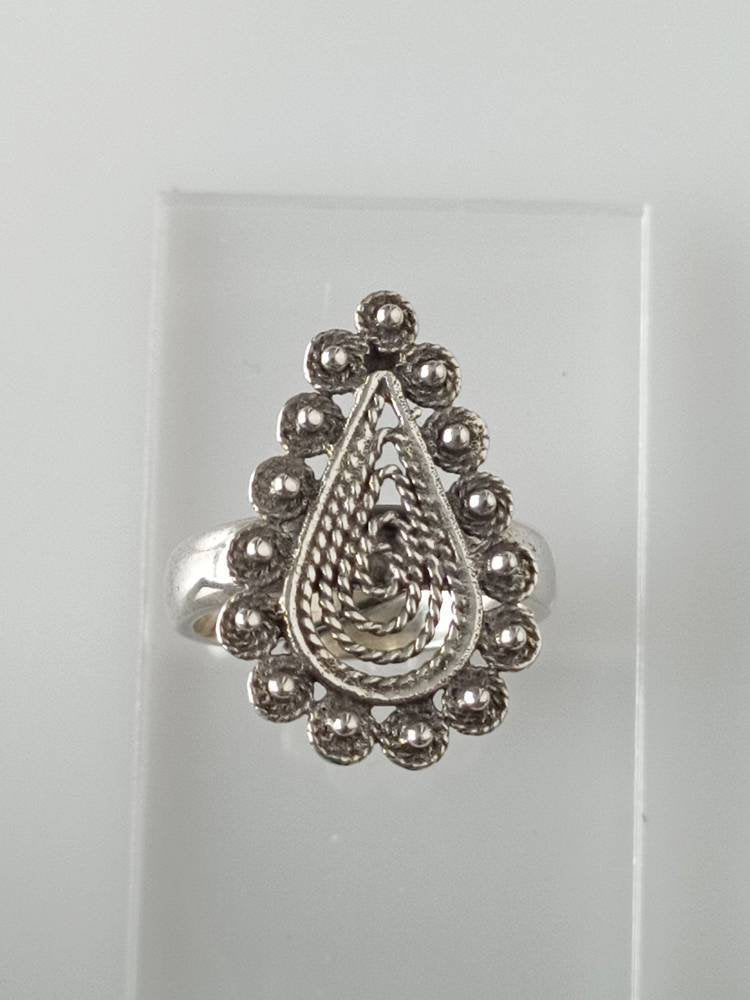 oxidized silver ring, vintage silver ring, drop shaped ring, antique style silver ring, drop shaped silver ring, bohemian ring, Australia, Zorbajewellers