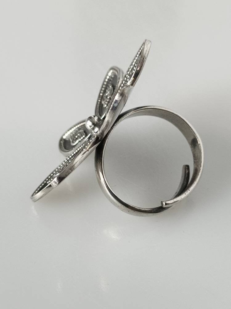 Large flower ring, spring flower ring, silver flower ring, Oxidized flower ring, oxidized silver ring, adjustable silver ring, Australia, Zorbajewellers