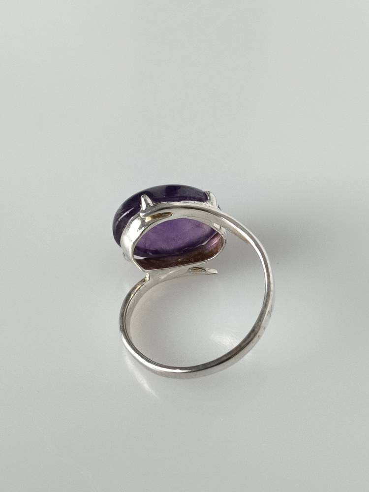Purple gem ring, Silver Amethyst Ring, simple Amethyst ring, sterling silver ring, minimalist gemstone ring, oval amethyst ring, Australia, Zorbajewellers