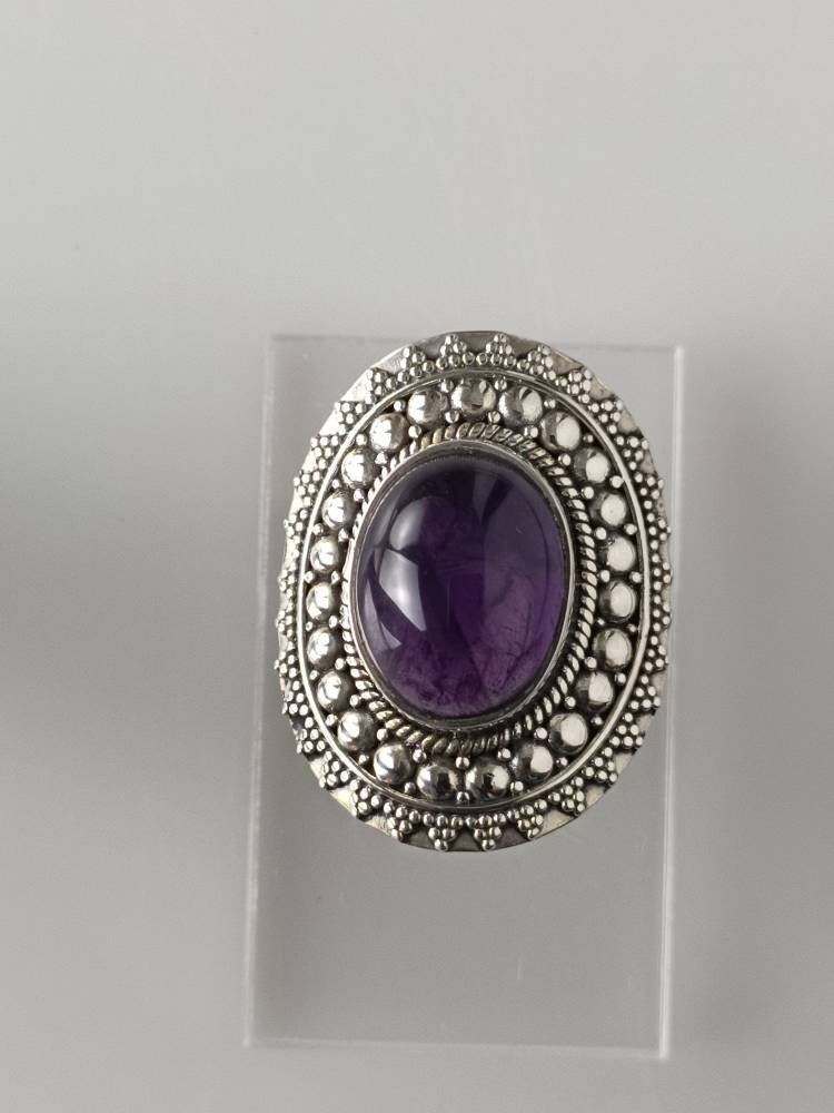 Bohemian amethyst ring, amethyst silver ring, big oval amethyst ring, oxidized amethyst ring, oxidized silver ring, purple ring, Australia, Zorbajewellers