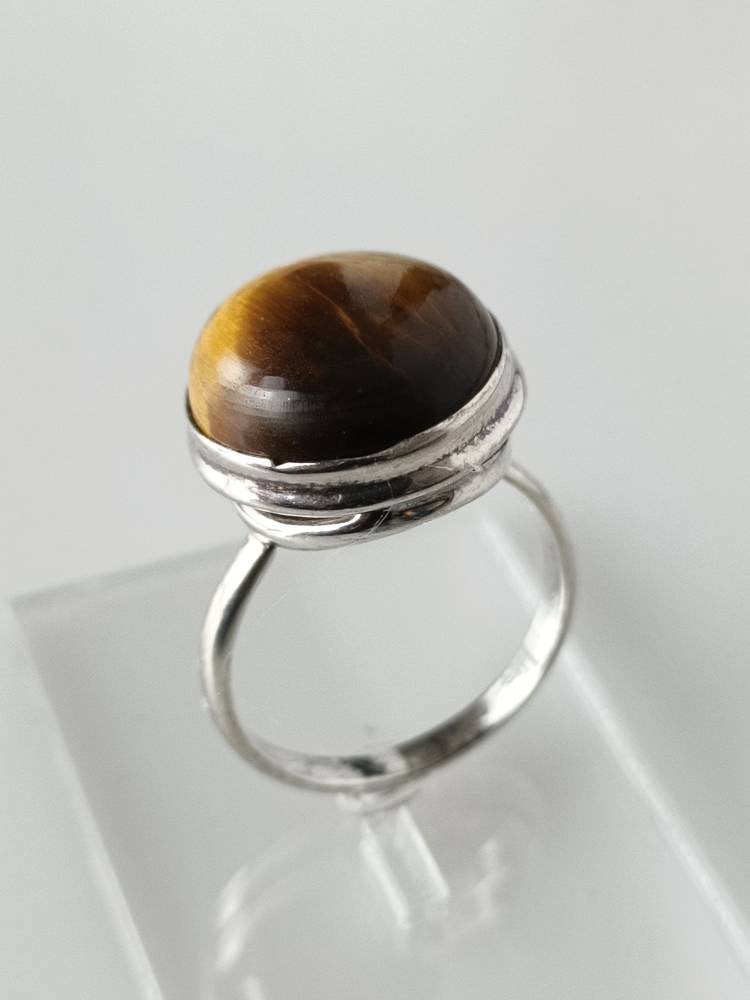 tiger eye ring, tigers eye ring, tiger eye silver ring, yellow stone ring, simple tiger eye ring, minimalist tiger eye ring, ring, Australia, Zorbajewellers