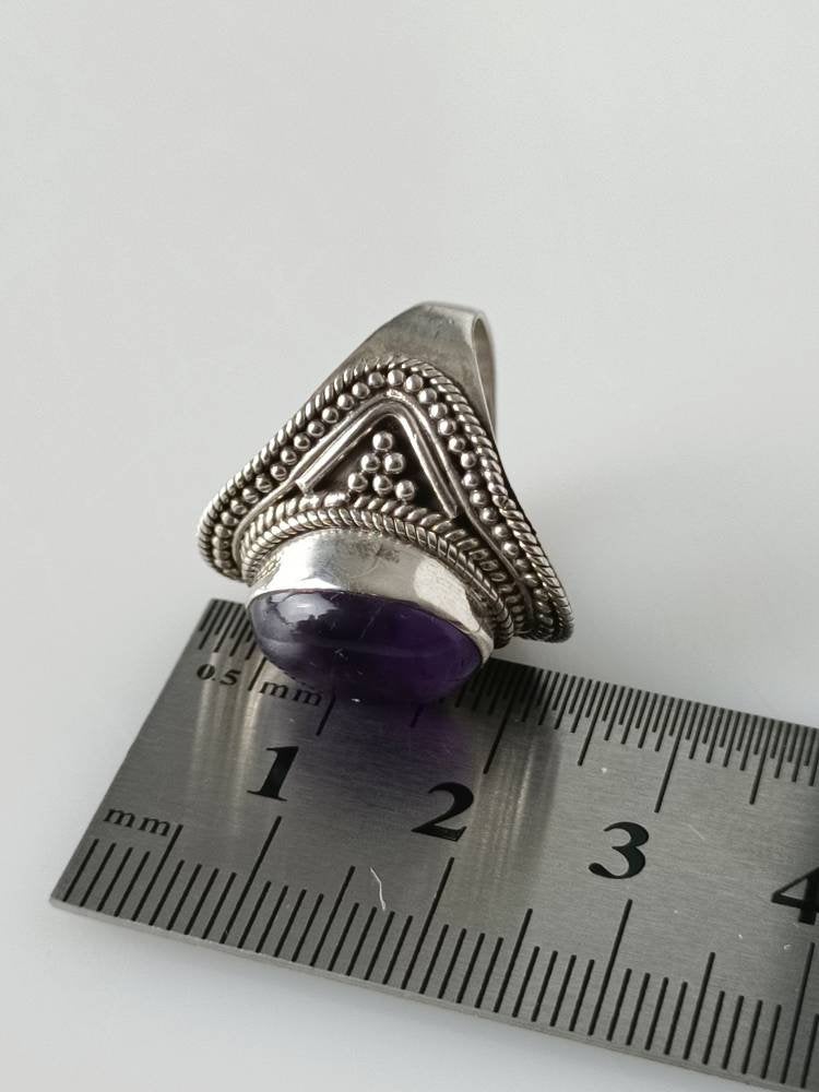 Bohemian amethyst ring, amethyst silver ring, big oval amethyst ring, oxidized amethyst ring, oxidized silver ring, purple ring, Australia, Zorbajewellers