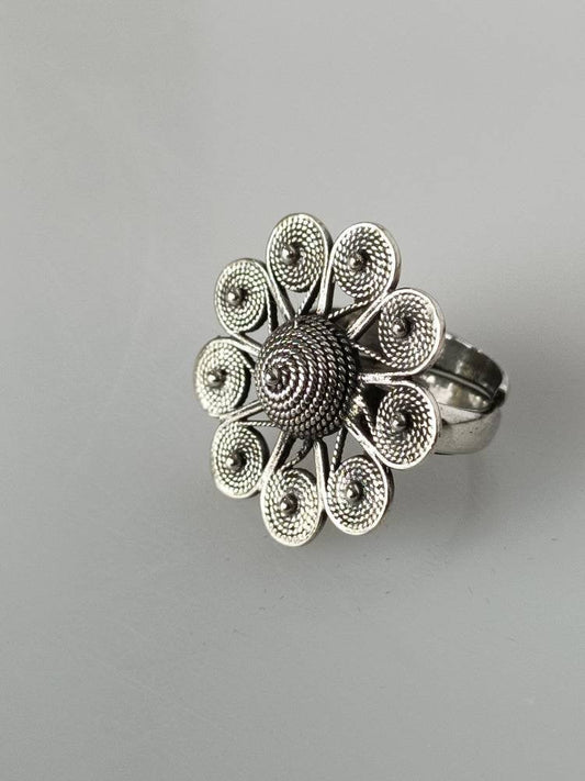 Large flower ring, spring flower ring, silver flower ring, Oxidized flower ring, oxidized silver ring, adjustable silver ring, Australia, Zorbajewellers