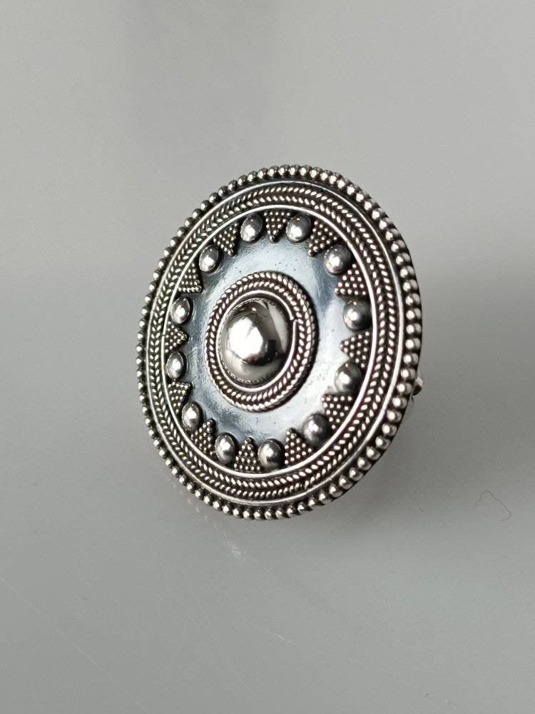 big oxidized silver ring, oxidized silver ring adjustable, shield ring, antique style big ring, round silver ring, bohemian ring, Australia, Zorbajewellers