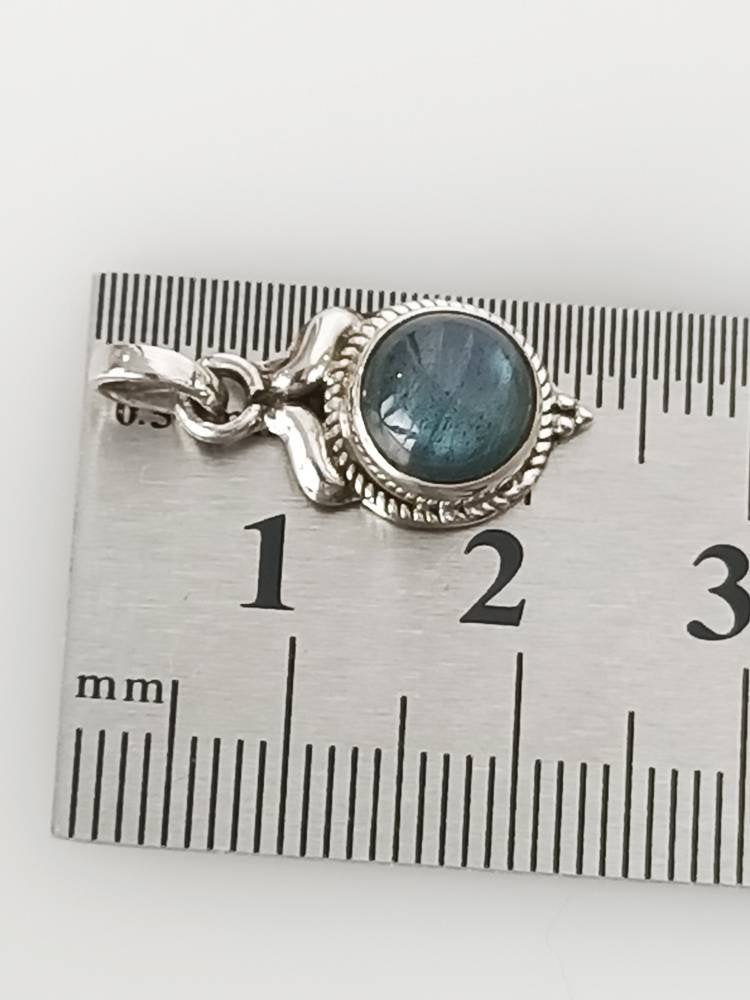 Bohemian style genuine round gray green labradorite gemstone solid 925 sterling silver pendant, Gemini, Cancer Zodiac Boho gift, Australia, Zorbajewellers