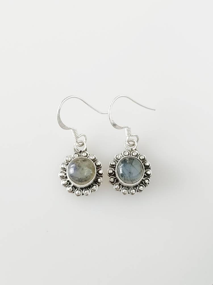 LABRADORITE Gems Oxidized 925 SILVER BEADS earrings, Round Gray Labradorite Gems Silver Earrings, Green Blue Gray Gems Earrings, Australia, Zorbajewellers