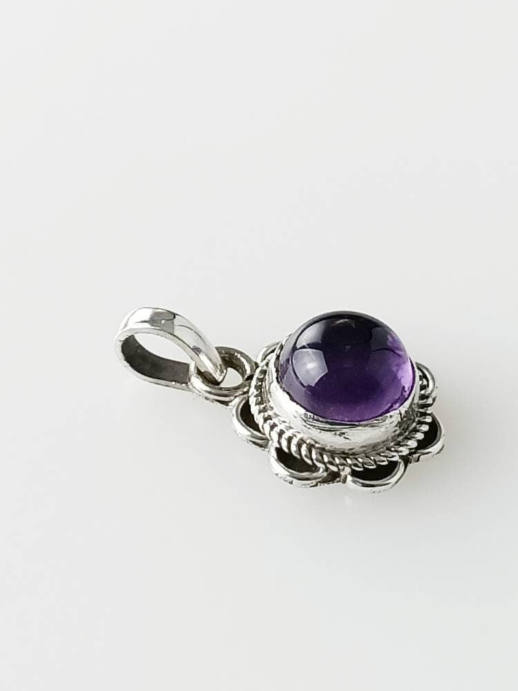 Genuine AMETHYST Gem Solid 925 Oxidized SILVER Spring Flower Pendant, Purple Pendant, Aquarius Zodiac February Birthstone gift, Australia, Zorbajewellers