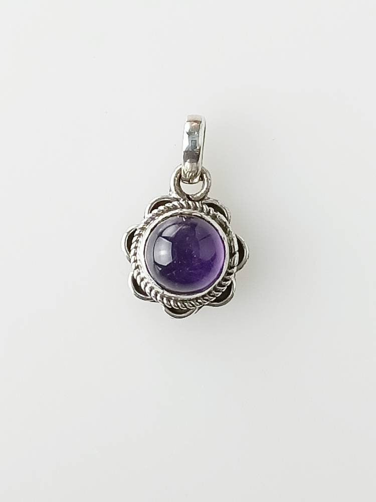Genuine AMETHYST Gem Solid 925 Oxidized SILVER Spring Flower Pendant, Purple Pendant, Aquarius Zodiac February Birthstone gift, Australia, Zorbajewellers