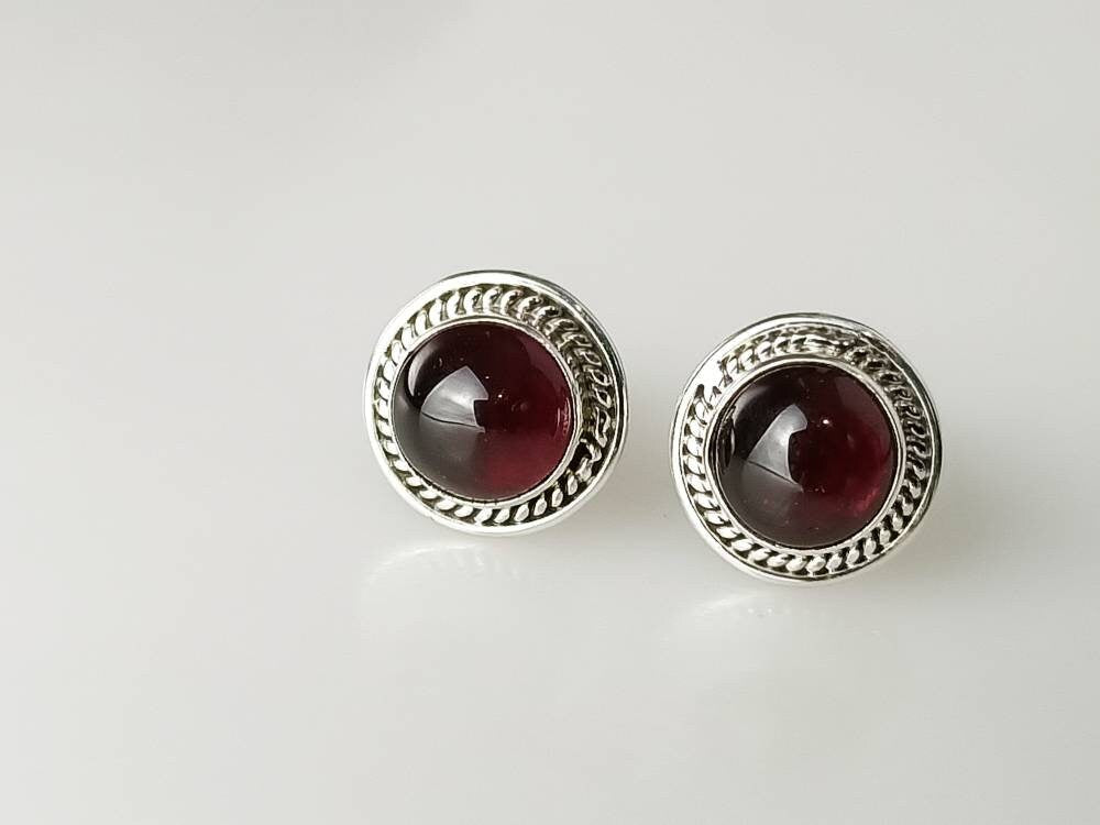 Genuine Red GARNET GEMSTONES 925 Oxidized SILVER Round Stud Earrings, Bohemian Garnet Studs, Capricorn Zodiac January Birthstone, Australia, Zorbajewellers