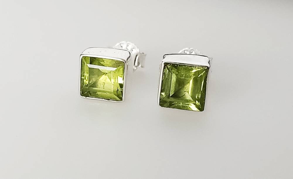 Genuine PERIDOT Gems Solid 925 Sterling SILVER Minimalist Square Stud Earrings, Olive Green Beautifully Cut Peridot Stud Earrings, Australia, Zorbajewellers