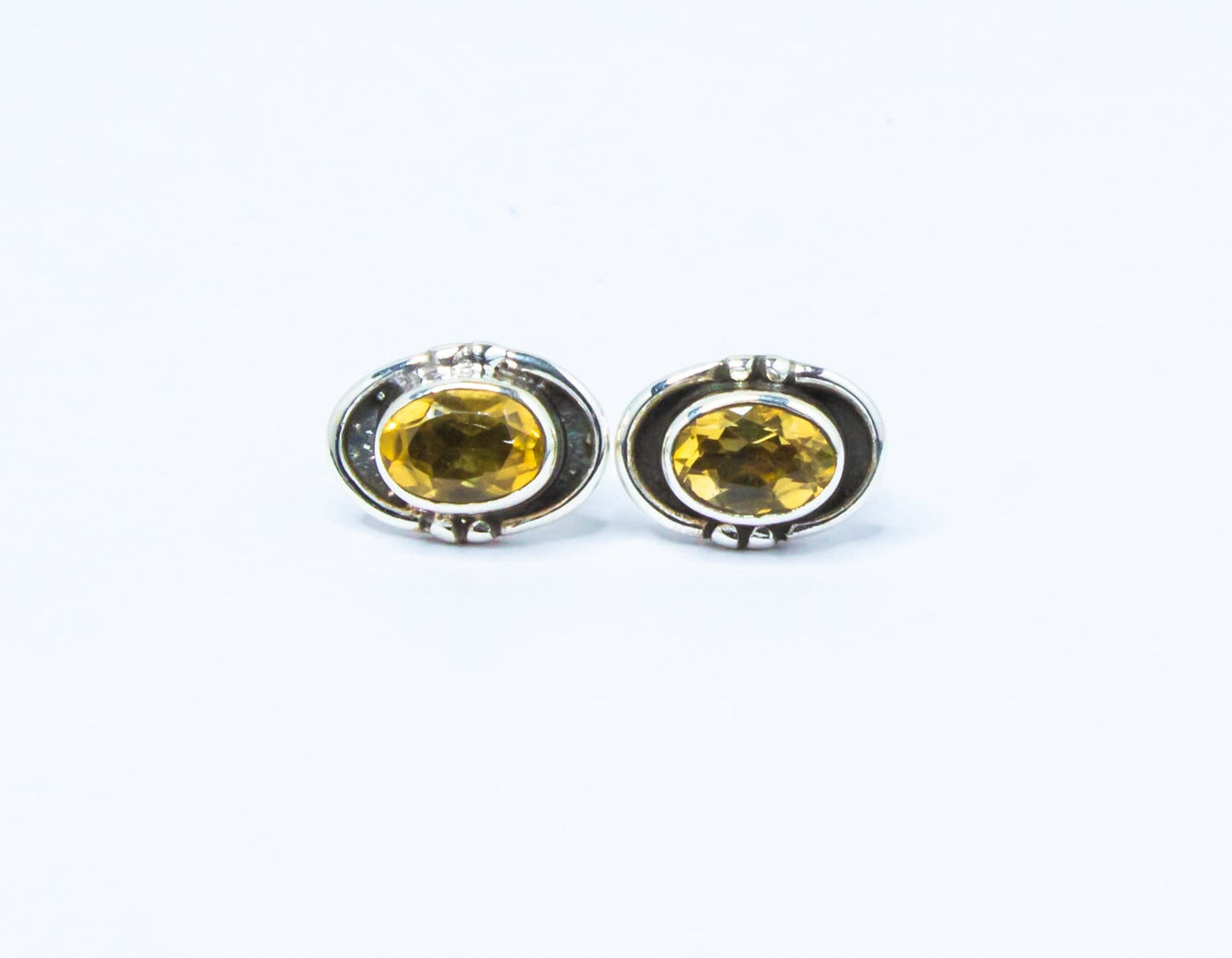 Genuine Citrine Oval Shape Bohemian Cut-Stone Oxidized Silver Prong Set Stud Earrings, stud Earrings, Cancer Zodiac Birthstone, Australia, Zorbajewellers