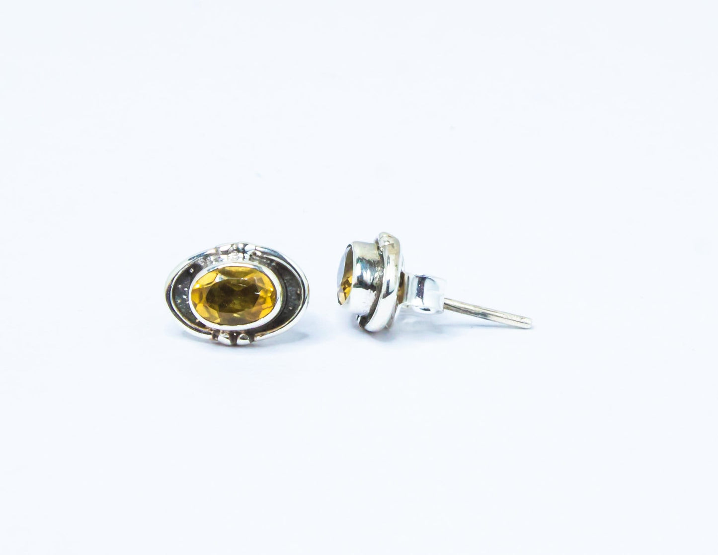 Genuine Citrine Oval Shape Bohemian Cut-Stone Oxidized Silver Prong Set Stud Earrings, stud Earrings, Cancer Zodiac Birthstone, Australia, Zorbajewellers