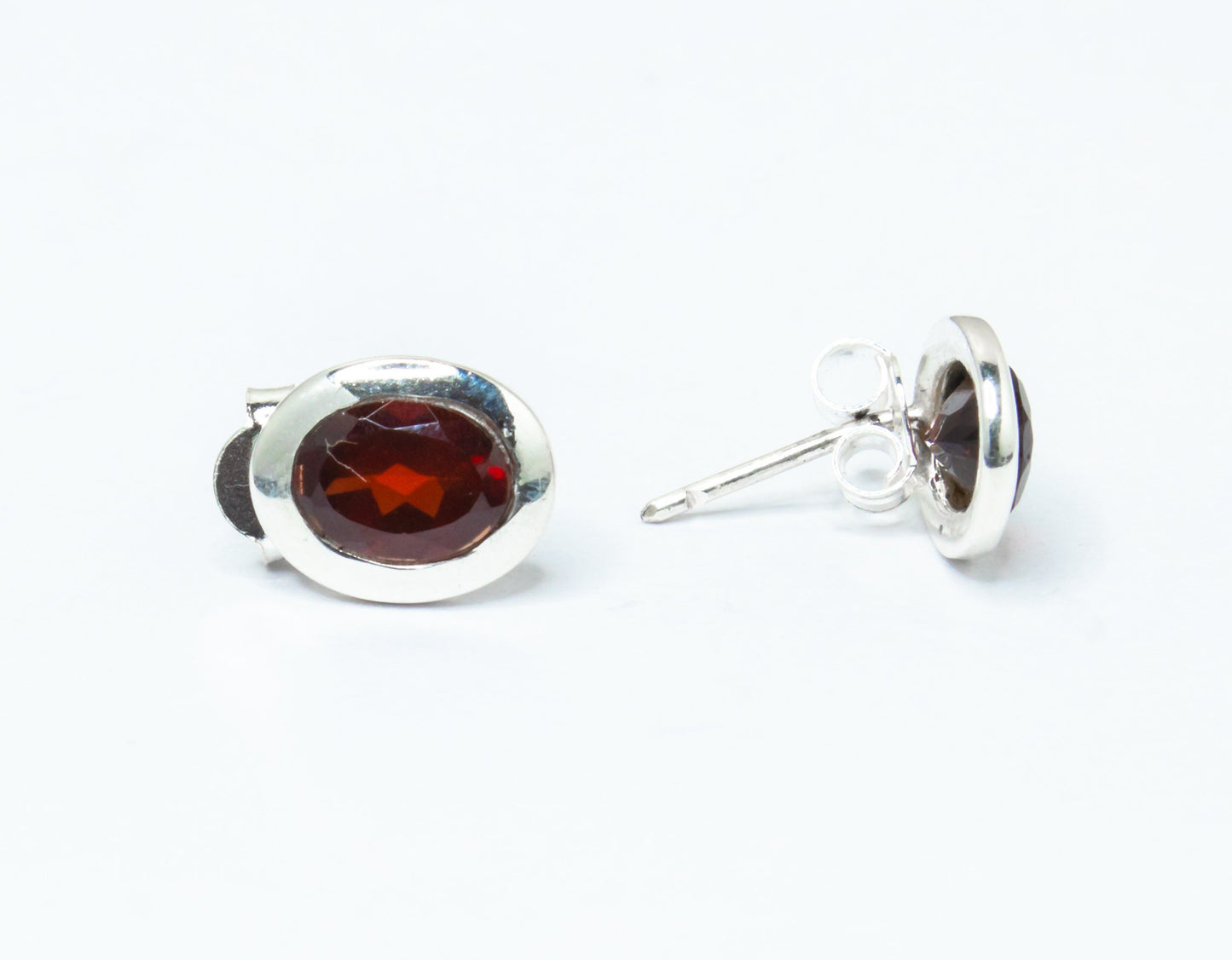 Oval Shaped Genuine Red GARNET Gemstone 925 SILVER Stud Earrings, Red Garnet Stud Earrings, Capricorn Zodiac January Birthstone, Australia, Zorbajewellers