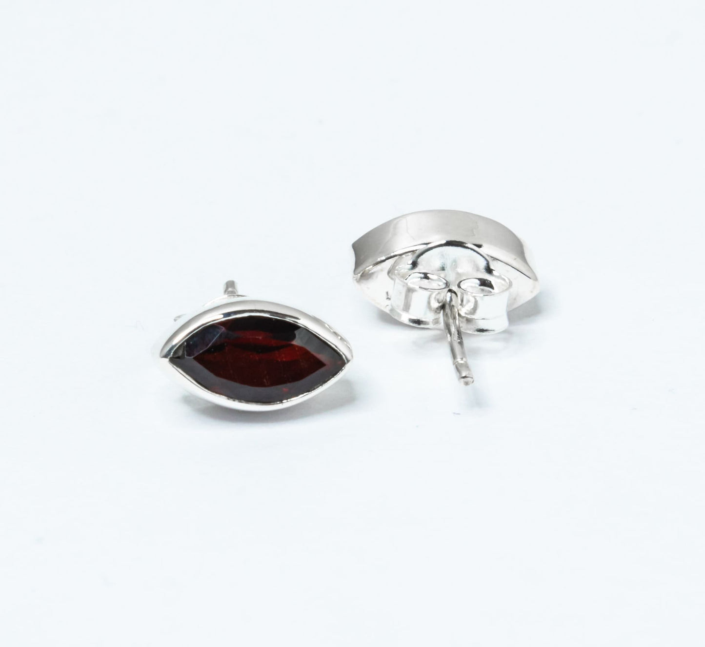 Leaf Shaped Genuine Red GARNET Gemstone 925 SILVER Stud Earrings, Red Garnet Stud Earrings, Capricorn Zodiac January Birthstone, Australia, Zorbajewellers