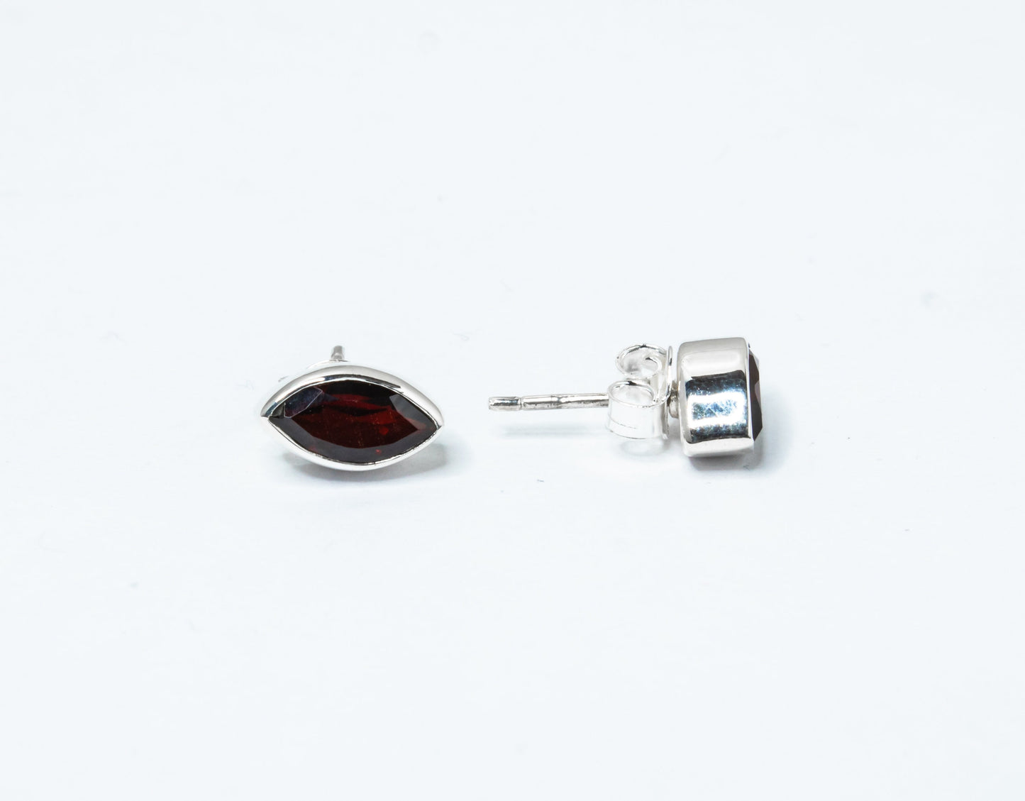 Leaf Shaped Genuine Red GARNET Gemstone 925 SILVER Stud Earrings, Red Garnet Stud Earrings, Capricorn Zodiac January Birthstone, Australia, Zorbajewellers