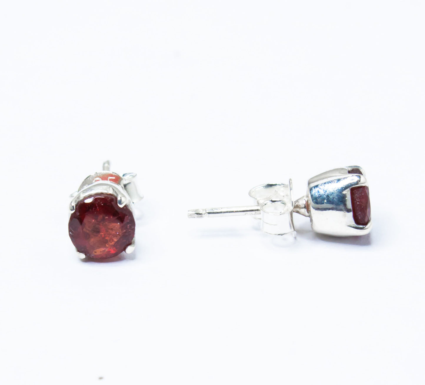 Genuine Red GARNET Gems 925 Silver Round Prong Set Stud Earrings, Round Garnet Stud Earrings, Capricorn Zodiac January Birthstone, Australia, Zorbajewellers