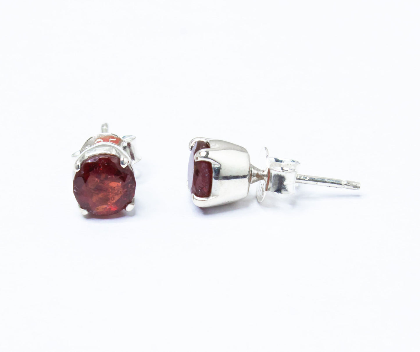 Genuine Red GARNET Gems 925 Silver Round Prong Set Stud Earrings, Round Garnet Stud Earrings, Capricorn Zodiac January Birthstone, Australia, Zorbajewellers