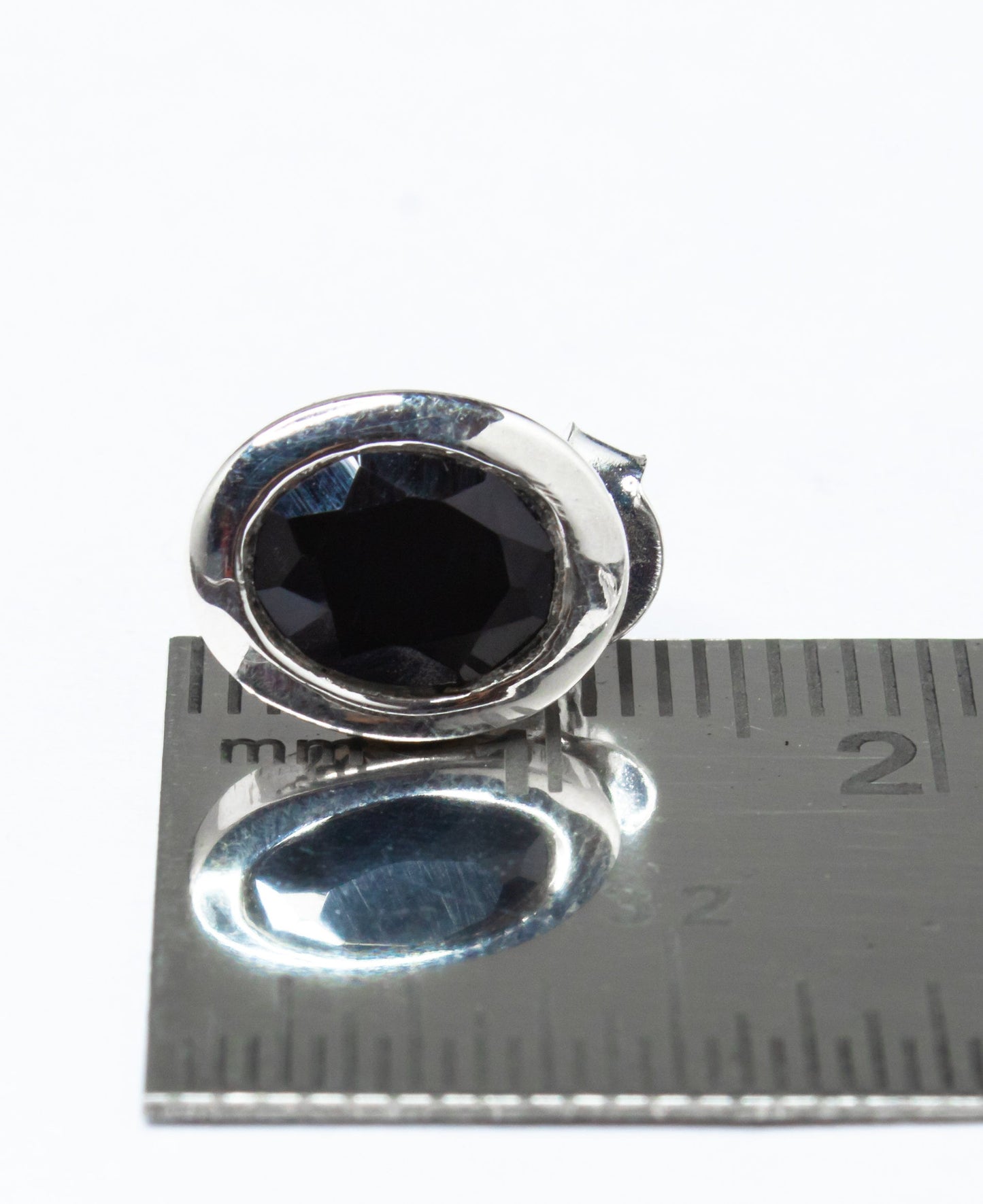 Genuine Black ONYX Gemstones Solid 925 Sterling Silver Oval Simple Stud Earrings, Black Stud, Leo Zodiac December Birthstone, Australia, Zorbajewellers