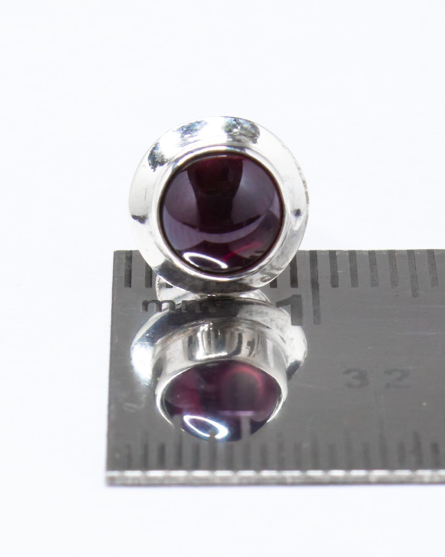 Genuine Red GARNET Gems 925 Silver Round Simple Stud Earrings, Round Garnet Stud Earrings, Capricorn Zodiac January Birthstone, Australia, Zorbajewellers