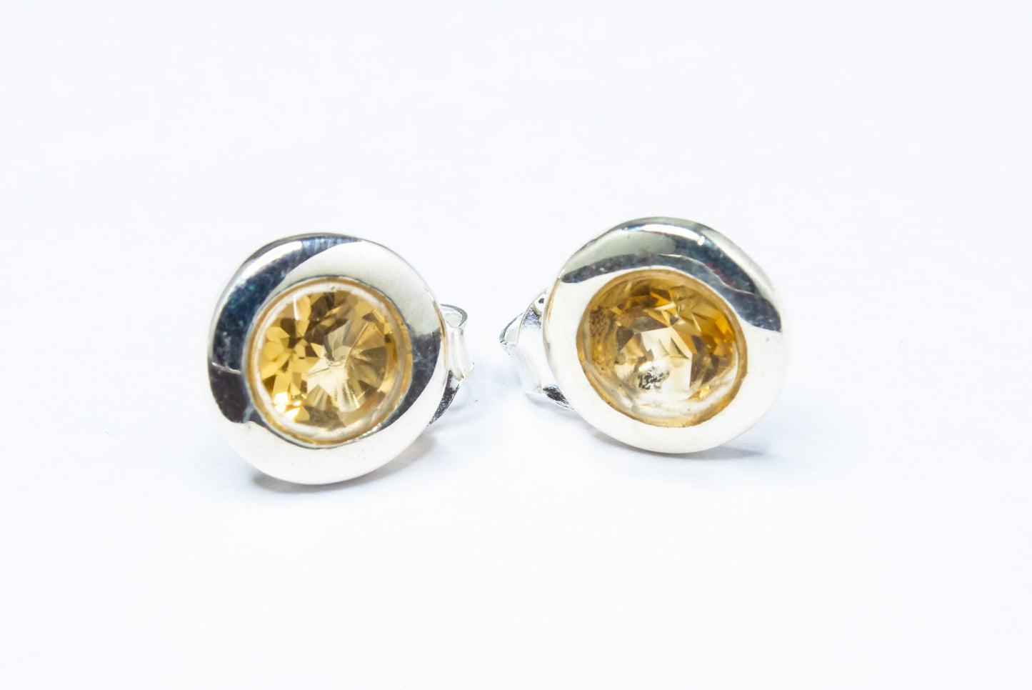 Genuine Citrine Round Shaped Minimalistic Cut-Stone 925 Silver Solid Stud Earrings, Stud Earrings, Cancer Zodiac Birthstone, Australia, Zorbajewellers