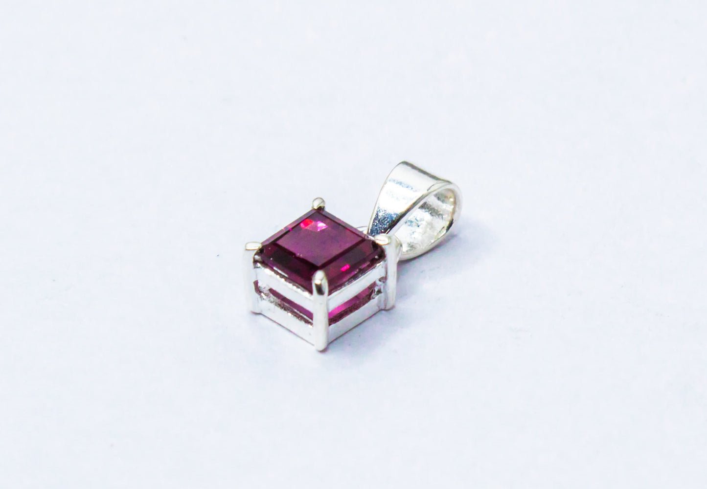Beautifully Cut-Stone Square Shaped Red Garnet Solid 925 Silver Prong Edge Pendant, Capricorn Zodiac January Birthstone, Australia, Zorbajewellers