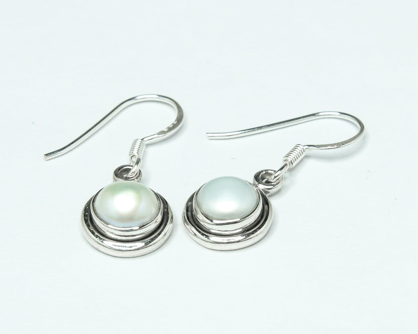 Round PEARL Gems Solid 925 SILVER Minimalist White Drop Earrings