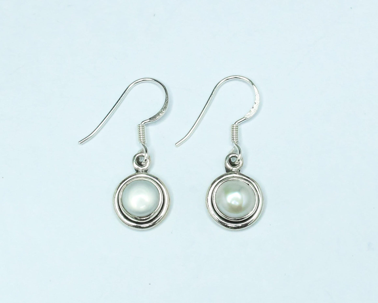 Round PEARL Gems Solid 925 SILVER Minimalist White Drop Earrings
