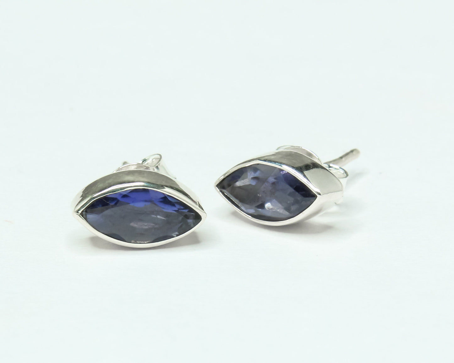 Leaf Shaped Genuine Iolite Gems Solid 925 Oxidized SILVER Stud Earrings