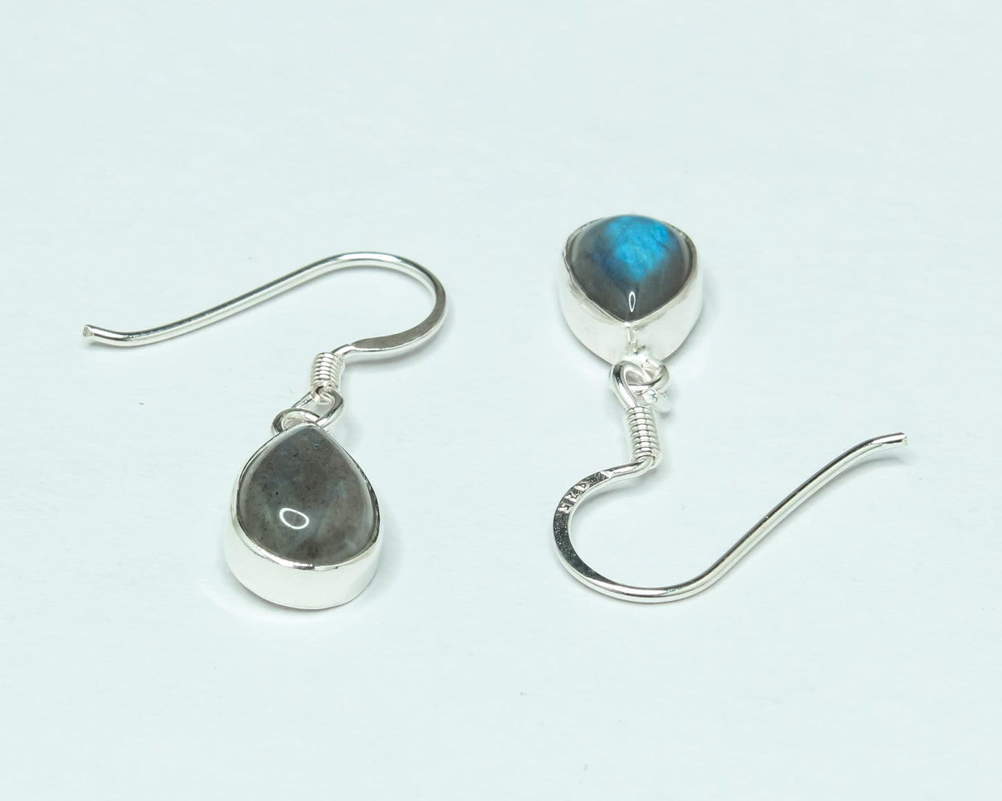 Pear/Teardrop Gray LABRADORITE Gems Silver Minimalistic Drop Earrings