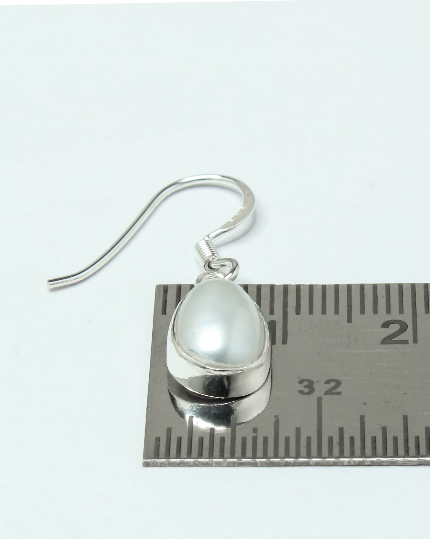 Pear/Teardrop PEARL Gems Solid 925 SILVER Minimalist White Drop Earrings