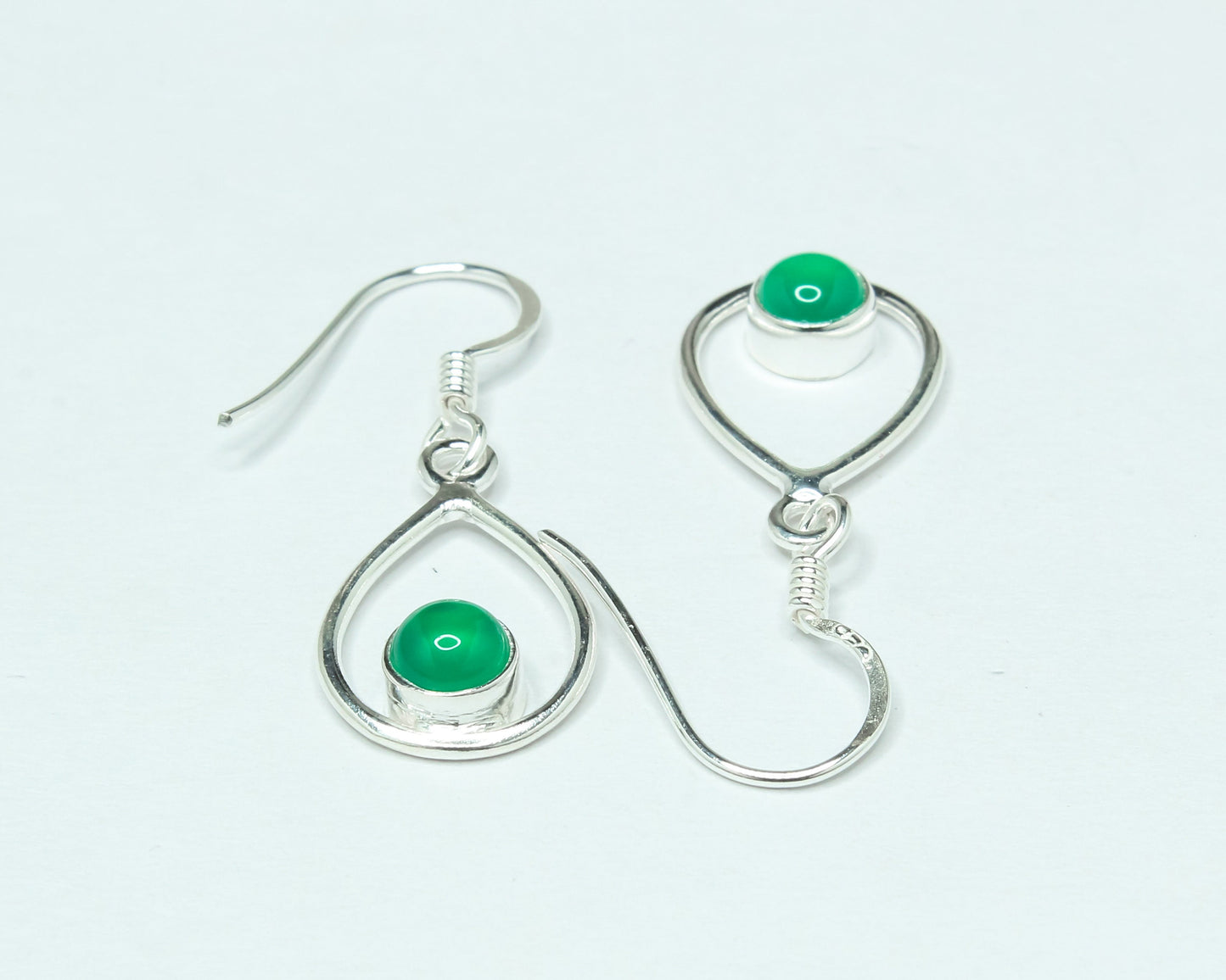 Pear/Teardrop Genuine GREEN ONYX Gems 925 SILVER Simple Drop Earrings