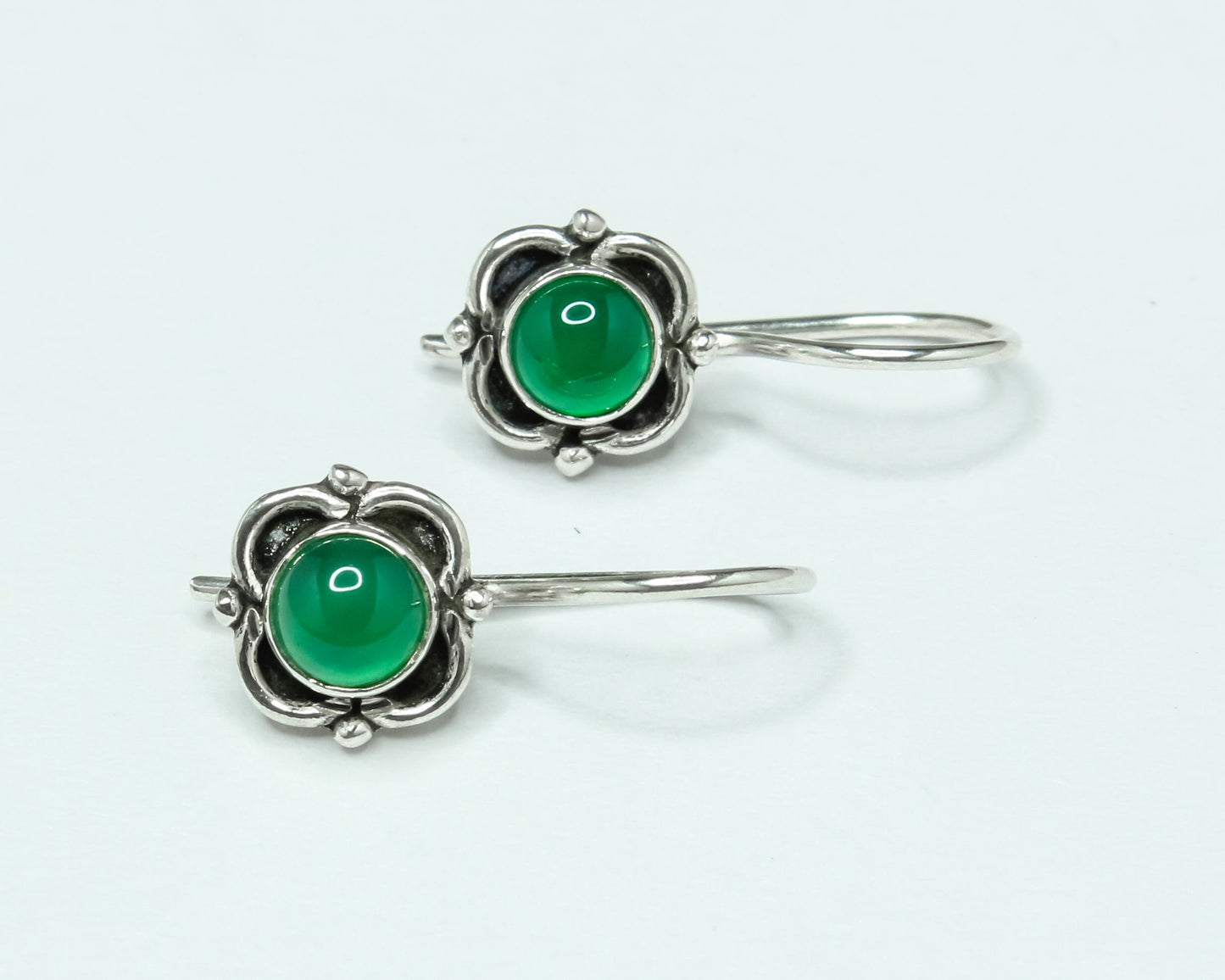 GREEN ONYX Gemstones Oxidized Silver Spring Flower Latch-Back Earrings