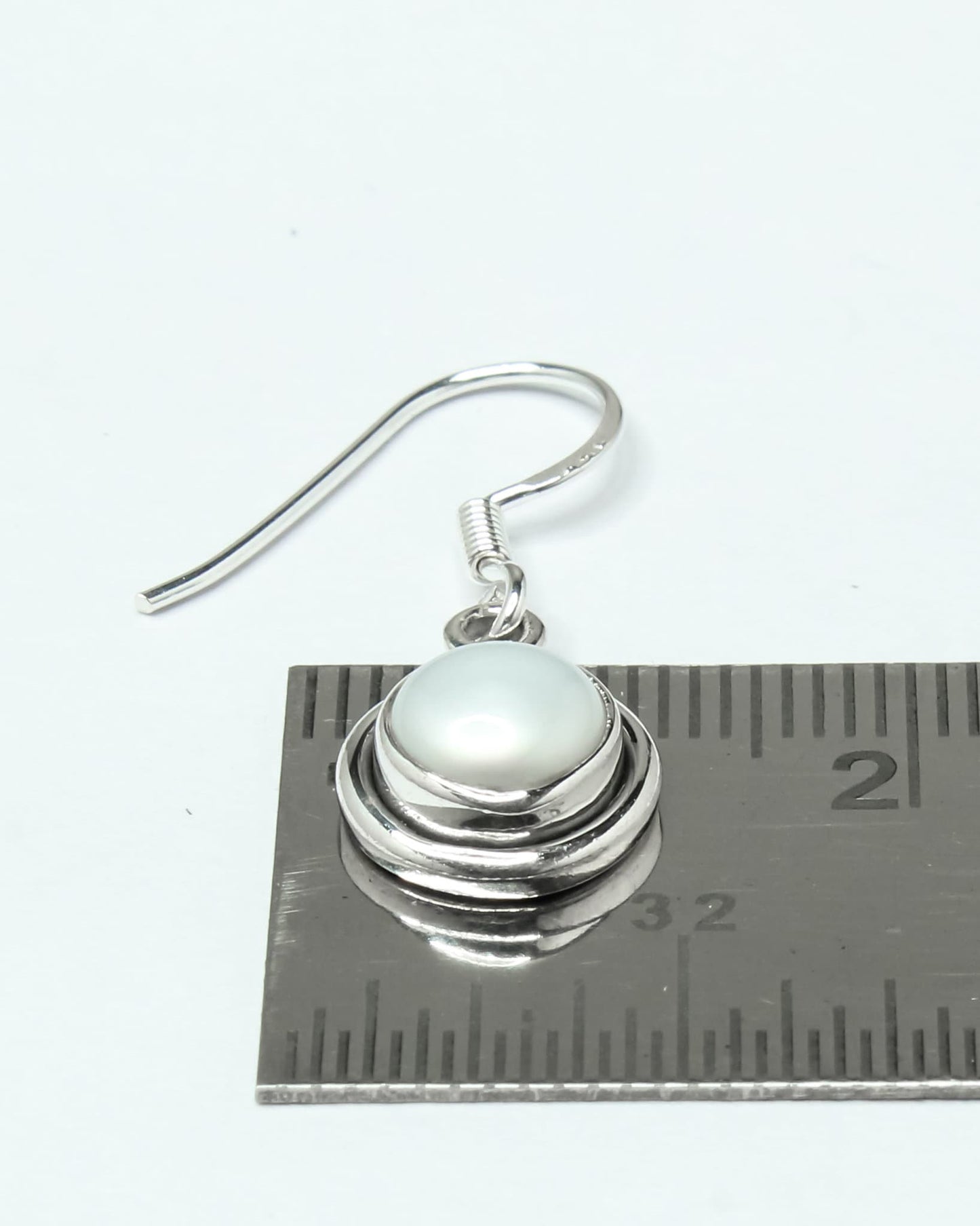 Round PEARL Gems Solid 925 SILVER Minimalist White Drop Earrings