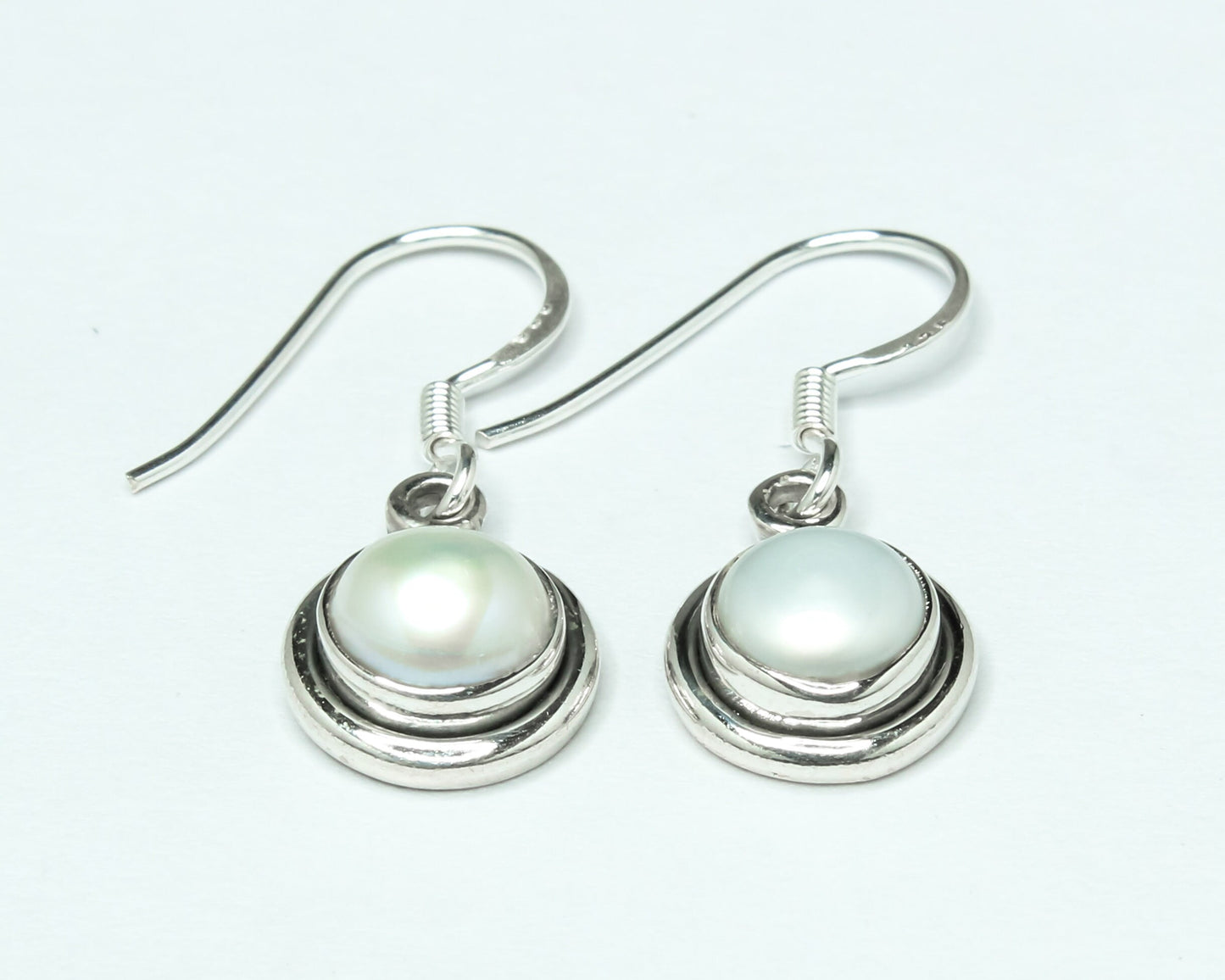 Round PEARL Gems Solid 925 SILVER Minimalist White Drop Earrings