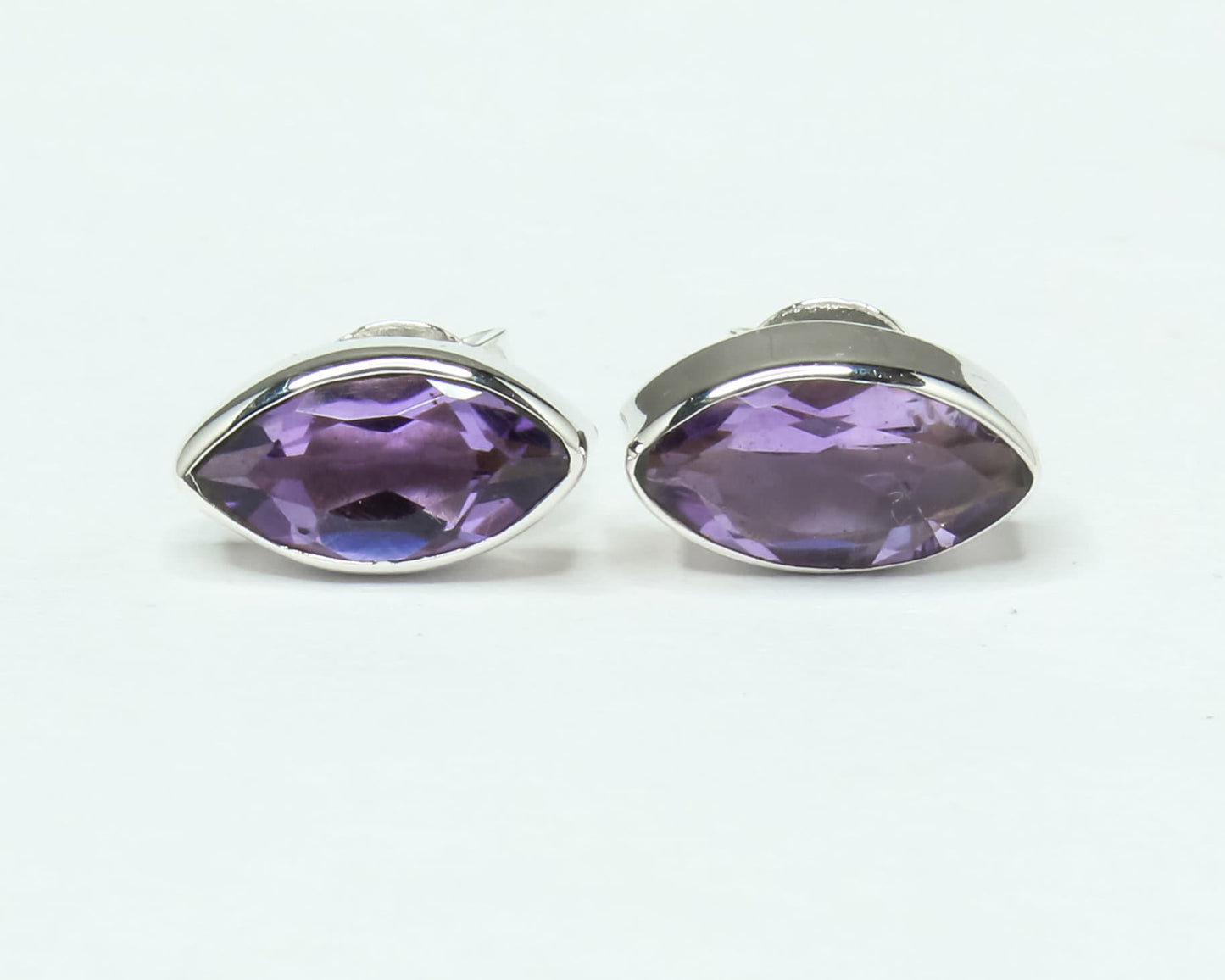 Leaf Shaped AMETHYST Solid 925 Silver Aquarius Zodiac Birthstone Studs