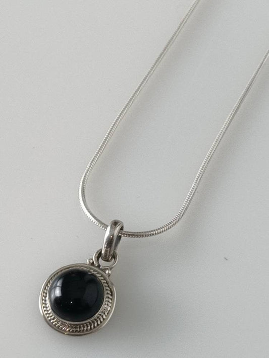 Minimalist black onyx pendant, Black pendant, round black onyx pendant, pendant black onyx, oxidized silver pendant, dots, beads, Australia, Zorbajewellers