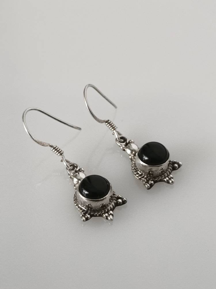 black onyx earrings, black onyx silver earrings, oxidized black onyx earrings, boho silver earrings, black silver earrings, round, Australia, Zorbajewellers