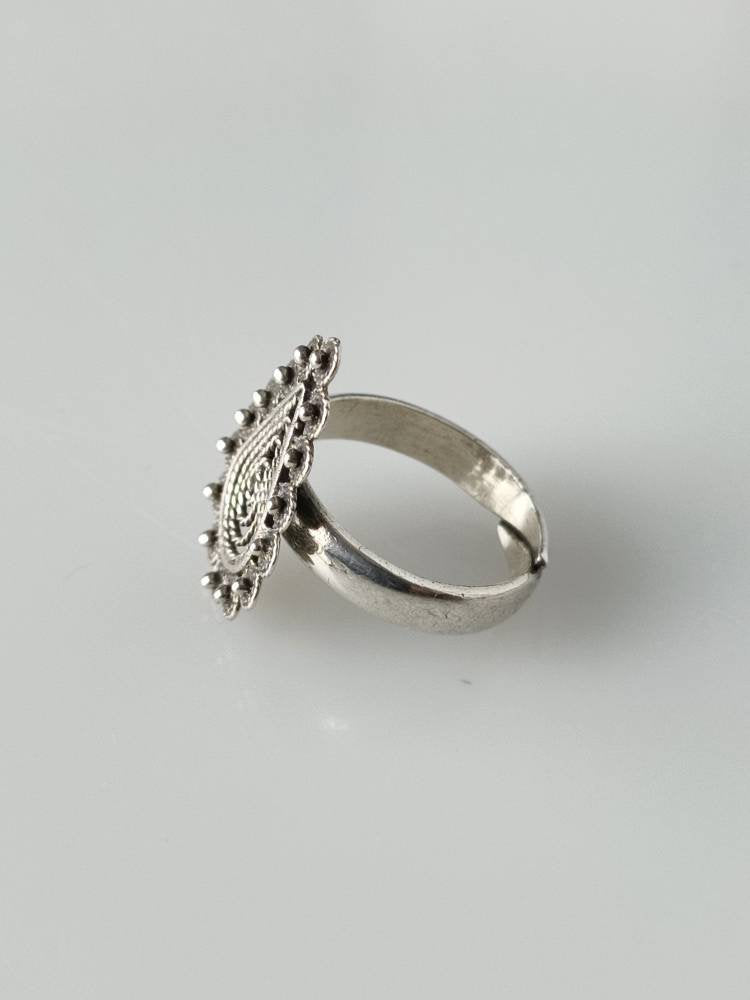 Oxidised Rings - Buy Oxidized Silver Rings for Women Online in India – The  Jewelbox