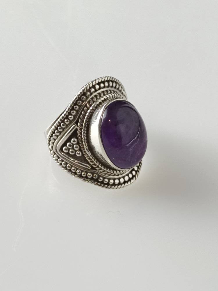 Bohemian amethyst ring, amethyst silver ring, big oval amethyst ring, oxidized amethyst ring, oxidized silver ring, purple ring, Australia, Zorbajewellers