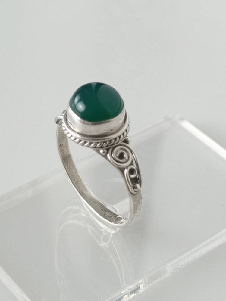 Green emerald ring, emerald ring, silver emerald ring, green gemstone ring, emerald silver ring, stackable emerald ring, boho, Australia, Zorbajewellers