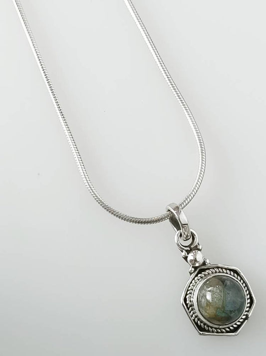 Labradorite pendant, silver Labradorite pendant, Hexagon Labradorite pendant, solid sterling silver pendant, minimalist pendant, Australia, Zorbajewellers