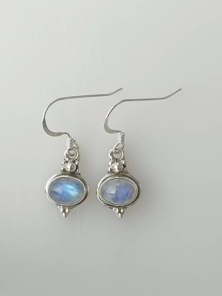 Oval moonstone gemstones silver earrings, boho moonstone earrings minimalist, oval earrings white, Cancer Zodiac, July birthstone, Australia, Zorbajewellers