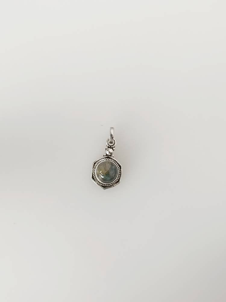 Labradorite pendant, silver Labradorite pendant, Hexagon Labradorite pendant, solid sterling silver pendant, minimalist pendant, Australia, Zorbajewellers