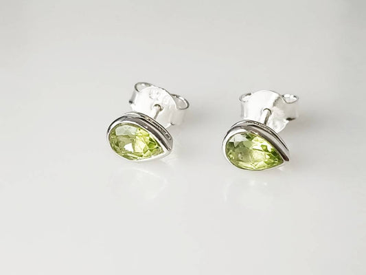 Pear shaped Peridot Sterling Silver Stud Earrings, Minimalist design, Teardrop, August Birthstone, Leo Gift, Olive green Gemstone, Australia, Zorbajewellers