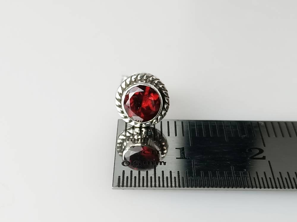 Genuine Red GARNET GEMS Solid 925 Oxidized Style SILVER Stud Earrings, Bohemian Garnet Studs, Capricorn Zodiac January Birthstone, Australia, Zorbajewellers