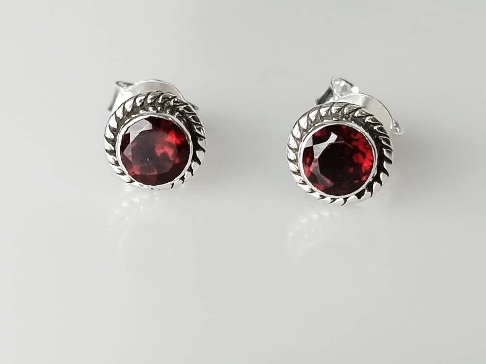 Genuine garnet hot sale stud earrings