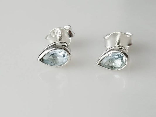 Genuine Blue TOPAZ Gems Solid 925 SILVER Teardrop/Pear/Leaf MINIMALIST Stud Earrings, Sagittarius Zodiac December Birthstone Gift, Australia, Zorbajewellers