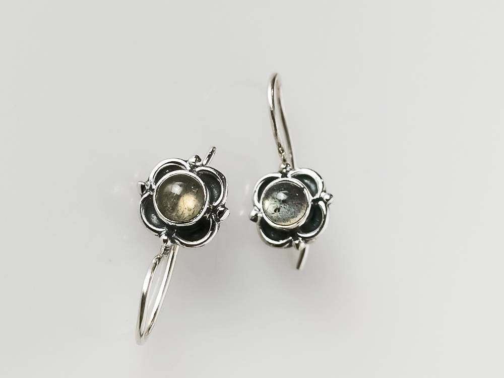 LABRADORITE Gems SOLID 925 Oxidized SILVER Bohemian Flower Earrings, Grey Labradorite Gems Silver Earrings, Green Blue Gray Gems, Australia, Zorbajewellers